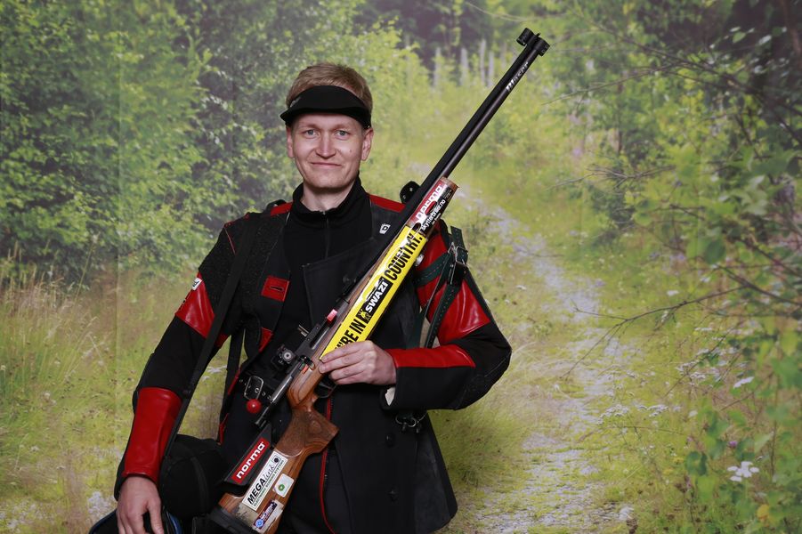 Odd Arne Brekne med napp i Offiserspokalen etter 100 poeng med 8* på 10-skudden
