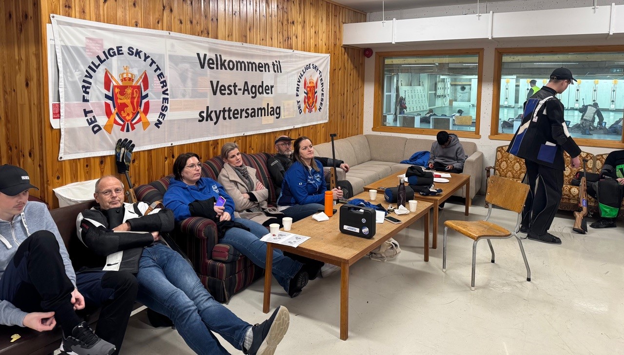 Stemningsbilde fra stevnet i Kvinesdalhallen