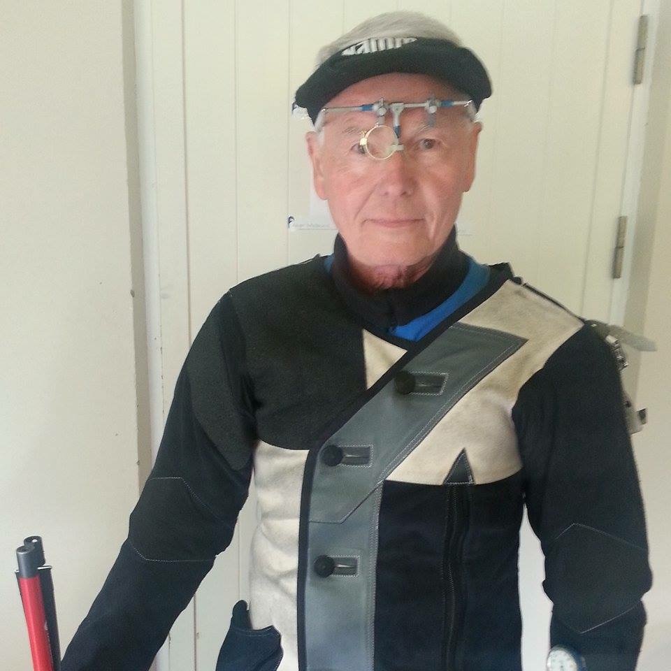 Reidulf Hjellen beste skytter individuelt blant veteranene.