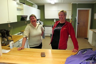 Ansvarlige for catering. Hanne Kr. Strypet og Kirsti Dølhaug Reinertsen
