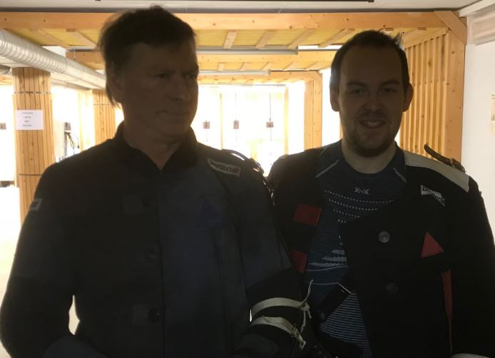 Øyvind Lilledrange 350 - vinner klasse V65. Peter Sørli vinner klasse 3-5 med 347