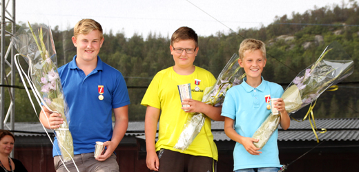 Mester i feltskytingen for klasse Rekrutt - Lasse Magnussen - 42/10