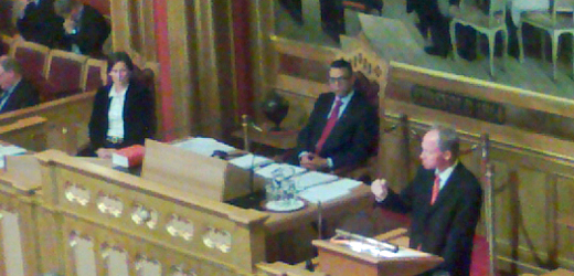 Stortingsrepresentant Jan Ellingsen fra Fremskrittspartiet, gratulerte DFS fra Stortingets talerstol da Stortinget i dag vedtok å opprettholde støtten til DFS.